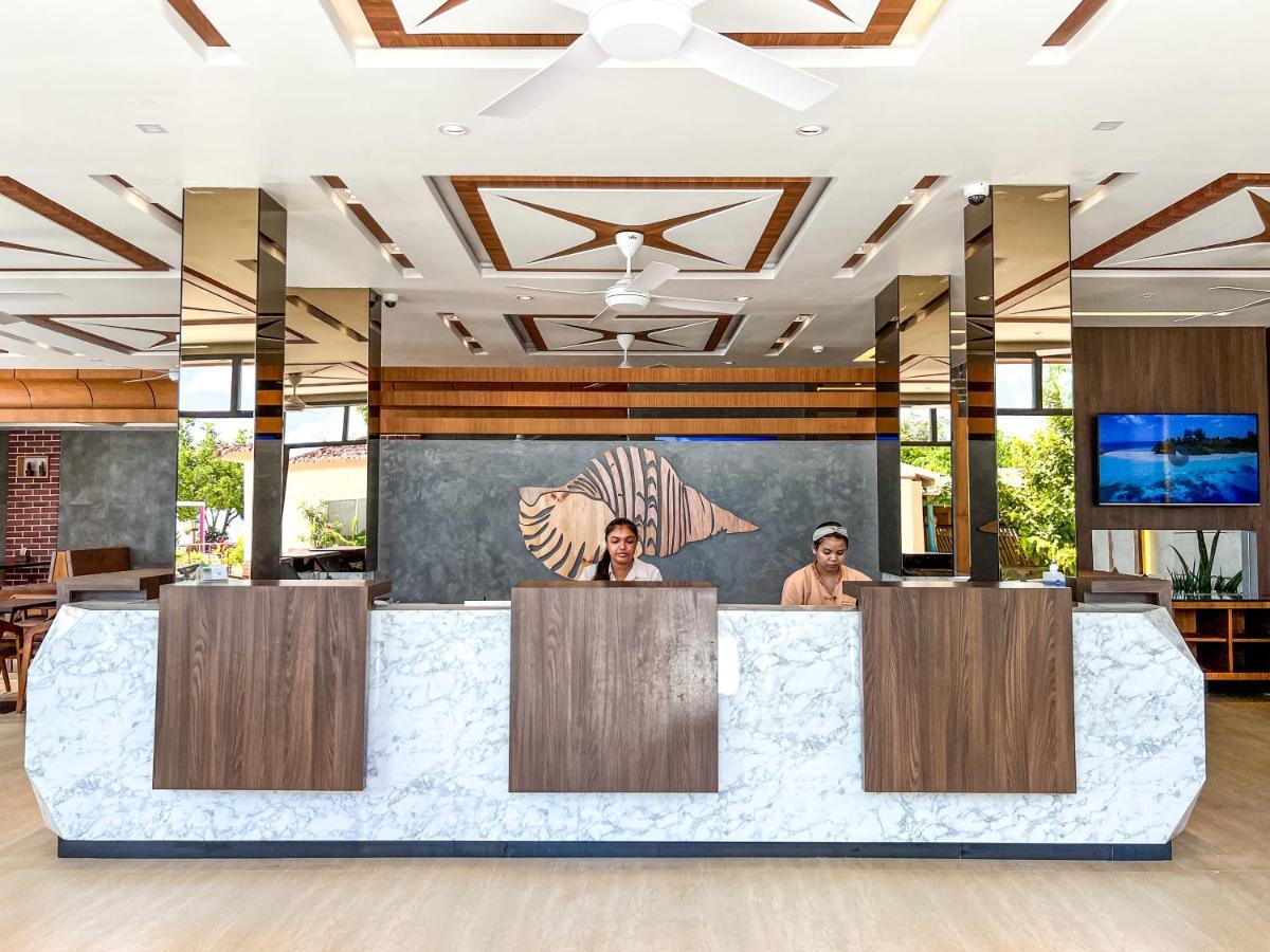 Triton Prestige Seaview And 4* Maafushi